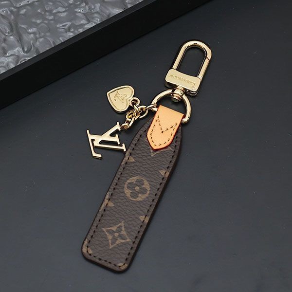 ルイヴィトン ギフトハートが可愛い コピー キーホルダー vuh82661